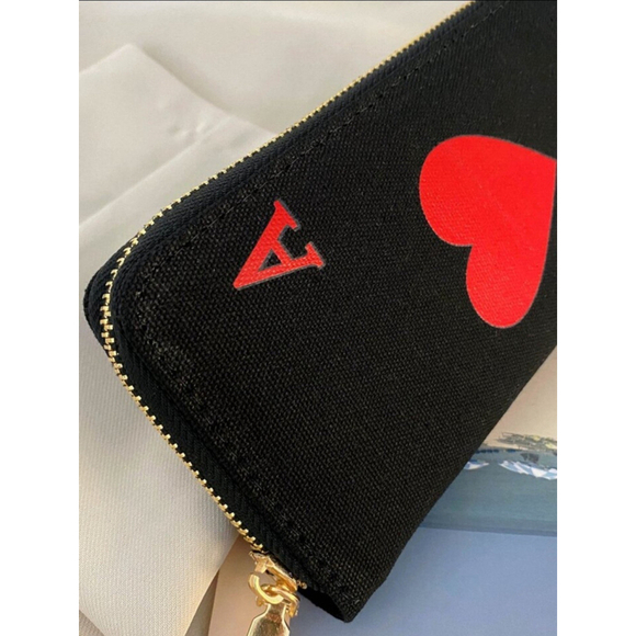 Playing Card Pattern Wallet In Black - Picture 6 of 9